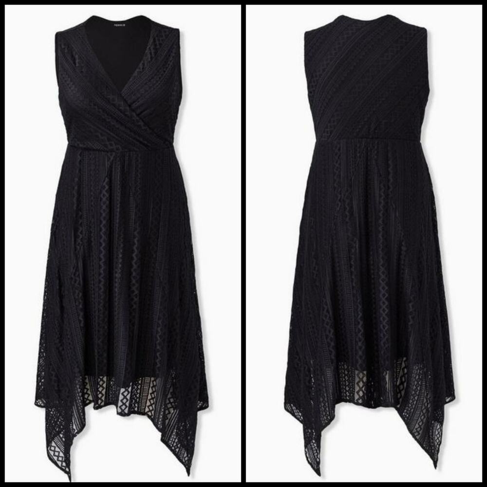 Torrid Black Geometric Lace with Handkerchief Hem Skater Dress, size 3 - Picture 6 of 6